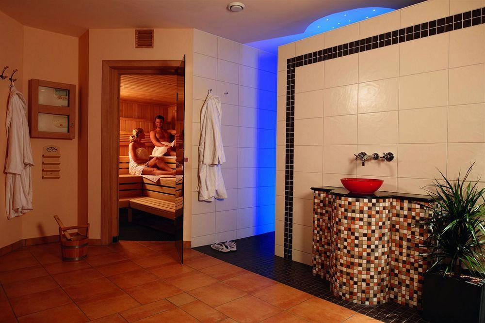 Parkhotel Neustadt Neustadt in Sachsen Exteriör bild